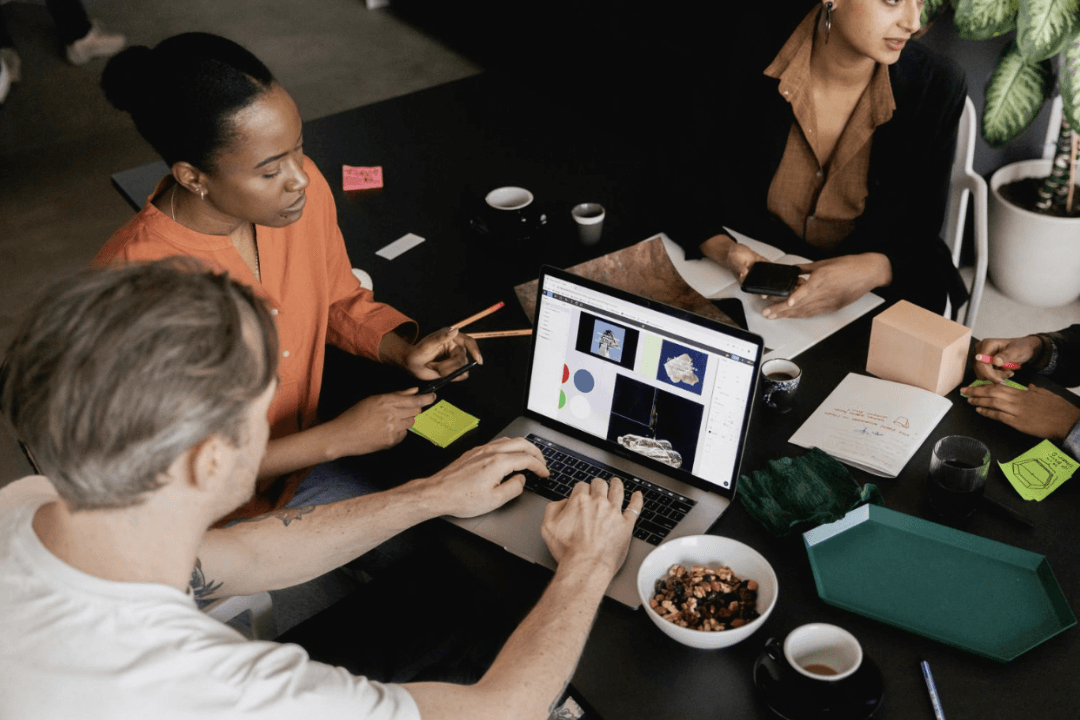 What to eat for better focus at work (without more caffeine)