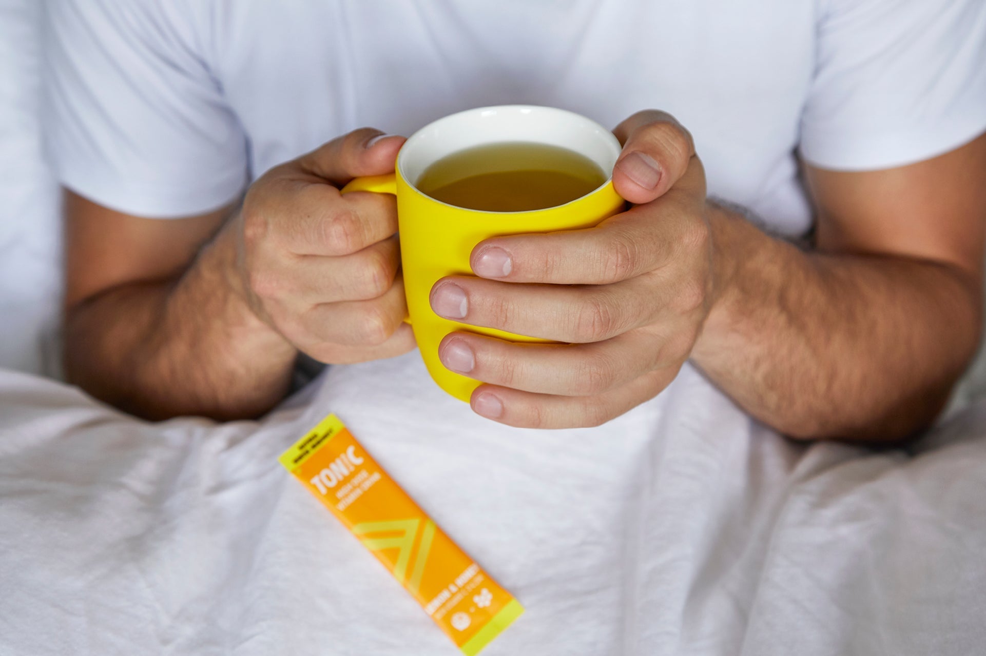 Tonic in a mug